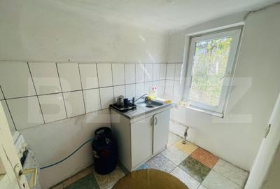 Casa pretabila activitati comerciale, 300 mp, zona Izvorul r - 5