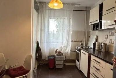 Apartament cu 3 camere semidecomandat, mobilat în Simion Bărnuțiu - 15