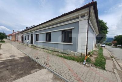 Spatiu comercial, 218 mp utili, Unirea - 20