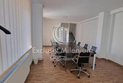 Casă individuală cu 6 camere cu Teren 165 Mp în Vatra Luminoasă - 1