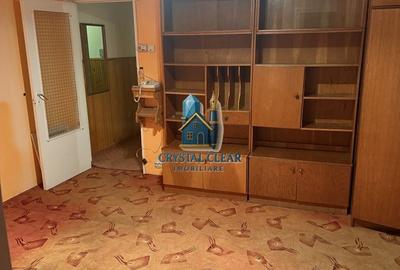 Apartament cu 2 camere nedecomandat în 7 Noiembrie - 1