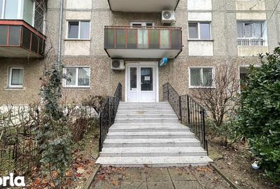 Spațiu comercial, de 64 mp, în Decebal