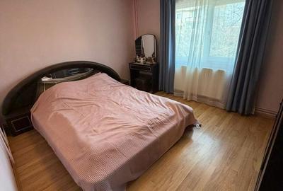 Apartament cu 2 camere decomandat în Vlădeasa - 5