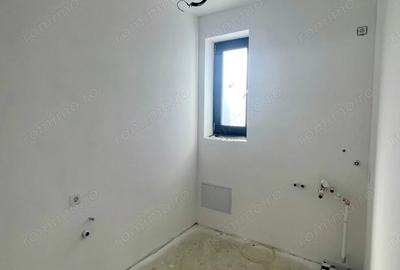 Casă cu 4 camere cu Teren 500 Mp în Sânpetru - 2