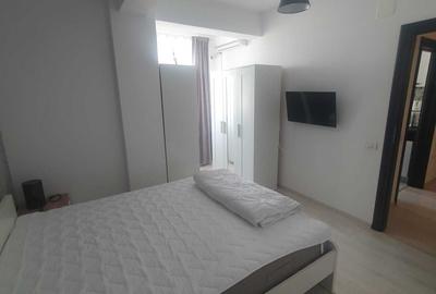 Apartament cu 3 camere semidecomandat în Central - 3