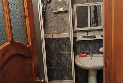 Apartament cu 4 camere decomandat în Micro 3 - 6