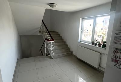 Garsonieră circulară în Vitan - 7