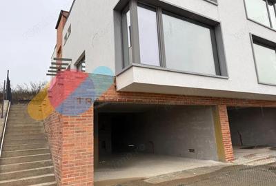 Unitate duplex 170mp cu garaj in Voronet - 2