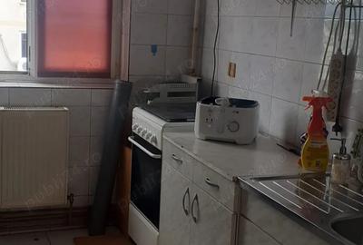 Apartament 2 camere de vanzare in Campina zona Autogara - 3