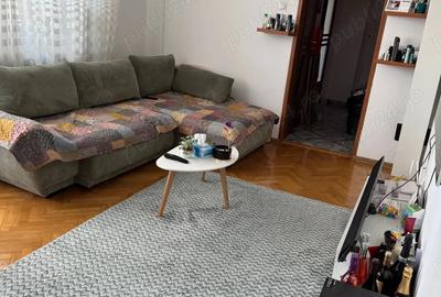 Apartament cu 3 camere semidecomandat în Gorjului - 1