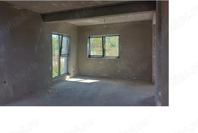 Casă cu 4 camere cu Canalizare în Chinteni - 2