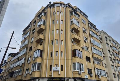 Apartament cu 3 camere semidecomandat în Unirii - 9