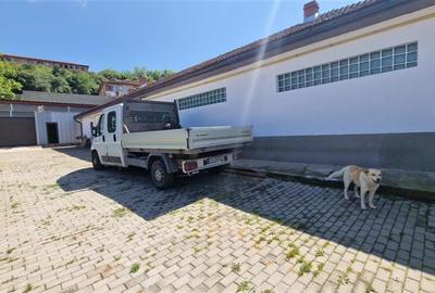 Casă individuală cu 6 camere cu Teren 834 Mp în Muncitoresc - 3