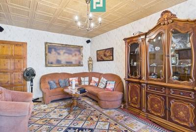 Apartament cu 3 camere în zonă de maxim interes