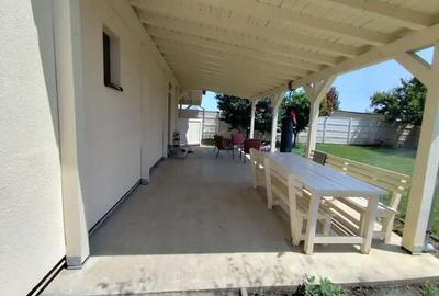 Casă cu 3 camere cu Teren 660 Mp în Ghiroda - 2