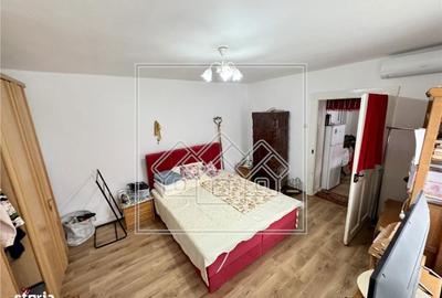 Casă cu 2 camere în Arpașu de Sus - 2