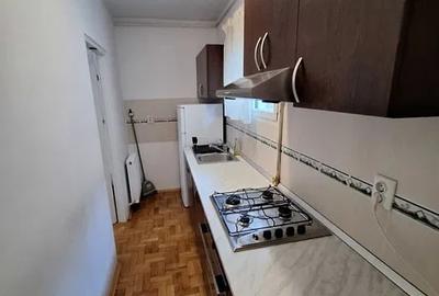 Garsonieră decomandată, mobilată în Între Lacuri - 6