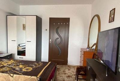 Apartament cu 4 camere decomandat în Micro 39 - 8