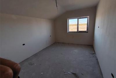 Duplex modern - bucatarie inchisa - zona linistita - teren 375 mp Duplex modern - bucatarie inchisa - zona linistita - teren 375 mp - 7