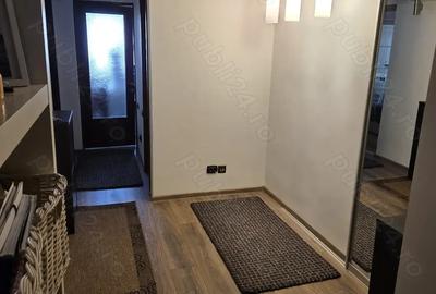 Apartament cu 3 camere în Traian - 3