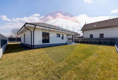 Casă cu 4 camere cu Teren 594 Mp în Hărman - 28