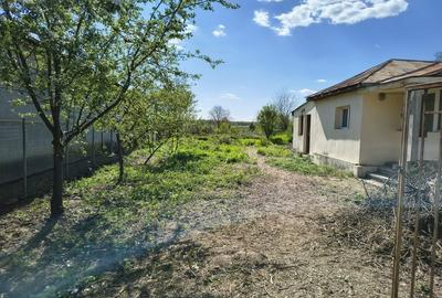 Casă cu 2 camere în Postârnacu - 1