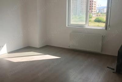 Vand apartament 3 camere plus living - 2