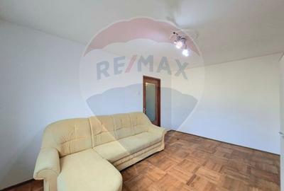 Apartament cu 3 camere semidecomandat în Romanilor - 3