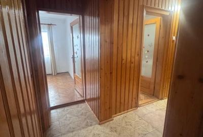 Apartament 2 camere. etaj intermediar, Radauti - 4
