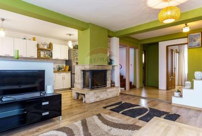 Casa / Vila cu 5 camere de inchiriat, Comision 0% - 2