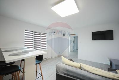 Casă cu 8 camere cu Teren 500 Mp în Iosia - 6