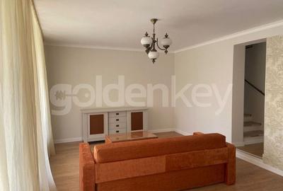 Vila cu 4 camere in mini complex - 10