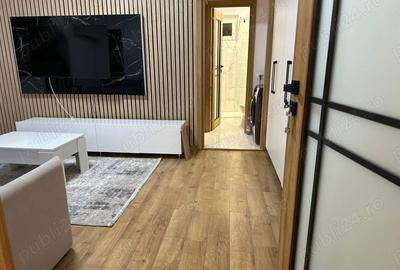 Inchiriez apartament 2camere decomandat zona Grivitei - 2