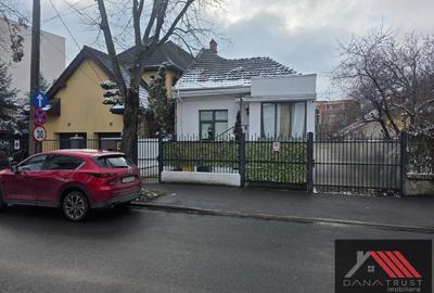 Spațiu comercial, de 78 mp, în Complex Studențesc - 1