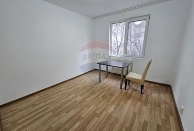 Apartament cu 2 camere decomandat în Gorjului - 3