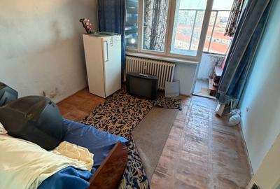 Apartament cu 2 camere decomandat în Circumvalațiunii - 1