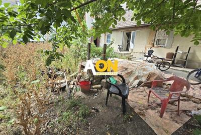 Casa Demolabila Zona Liceul Sportiv