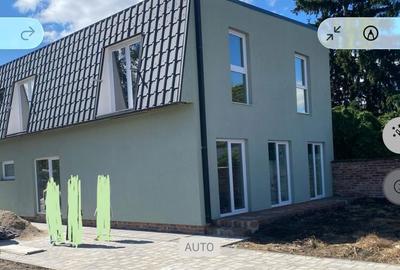 Casă cu 4 camere în Central - 2