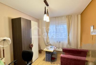 Apartament cu 3 camere, etaj intermediar, zona Dunarii - 3