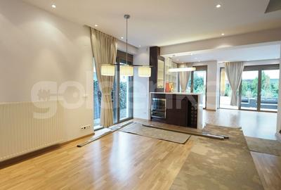 Vila duplex cu 6 camere | acces catre lac | terasa amenajata | barbecue | sauna - 6