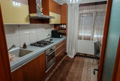 Apartament  3 camere decomandat -centrala gaze- termen lung -Inel II-Dezrobirii - 2