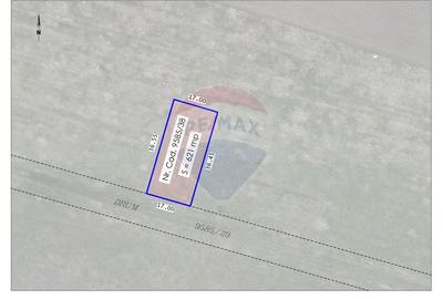Teren Construcții intravilan de 621 mp, în Aeroport - 1