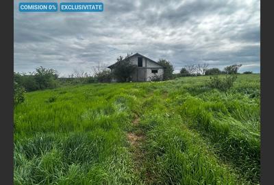 Teren Construcții intravilan de 3010 mp, în Central - 1