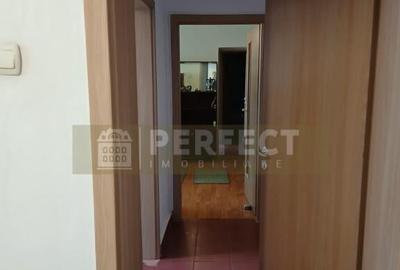 Ap.3 camere semidecomandat str.Cibinului-NORD 63000 euro - 7