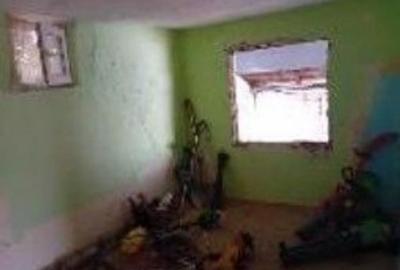 Casă cu 3 camere cu Teren 281 Mp în Central - 14