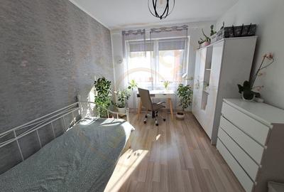 De vanzare Apartament in casa, 3 camere ,str Argesului - 3