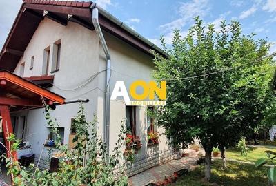 Casă individuală cu 5 camere în Cetate