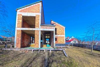 Casă cu 5 camere cu Teren 1851 Mp în Fântânele (Hemeiuș) - 4