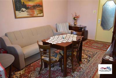 Apartament 2 Camere de Vanzare Zona Garii - 1