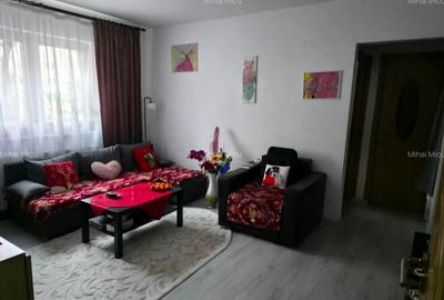 Apartament 2 camere, semidecomandat - zona Florilor - 2